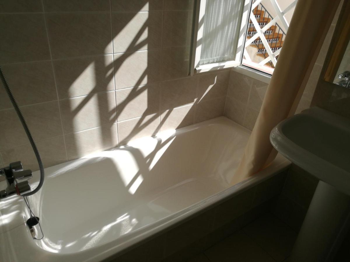 Apartamento Para 4 Personas Con Piscinas Vinarós Exterior photo